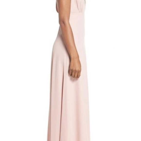 SOLD WAYF Kiara Empire Plunge Neck Gown in Rose Size Large - Picture 4 of 16